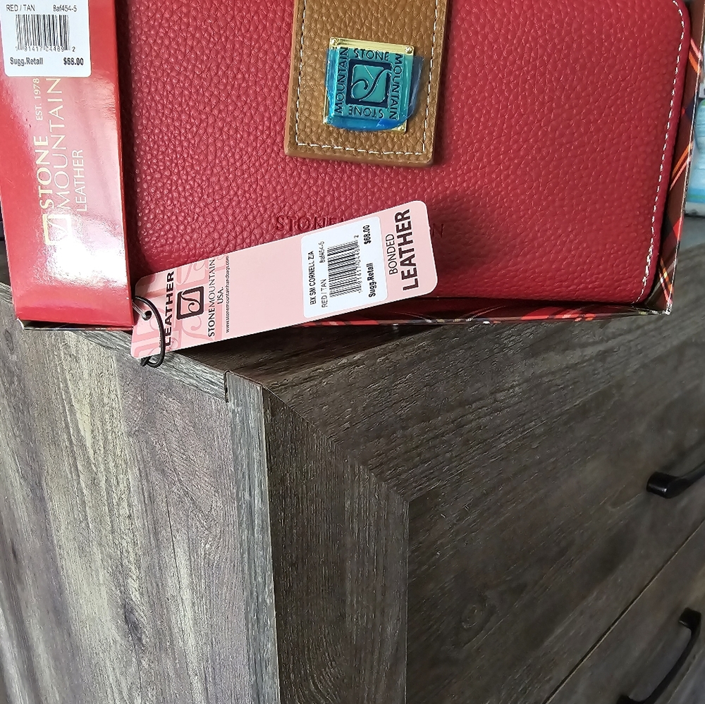 NEW WALLETS - Picture 4 of 8